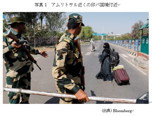 写真1 アムリトサル近くの印パ国境付近